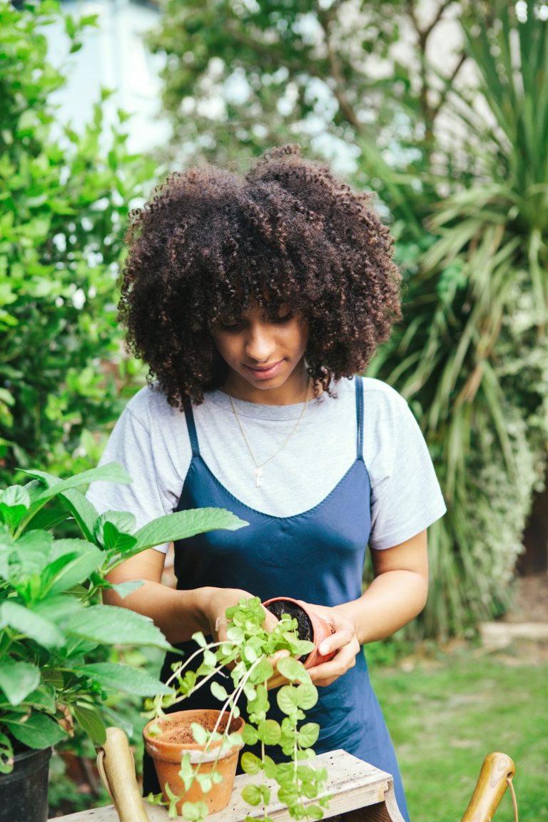 Healthy gardening: Injury prevention tips